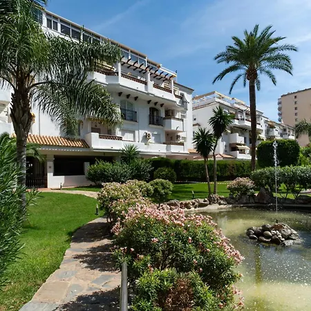 Holidays & Homes I Playa, Piscinas ,relax
