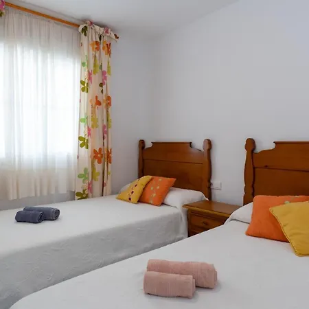 Apartmán Holidays & Homes I Playa, Piscinas ,relax *
